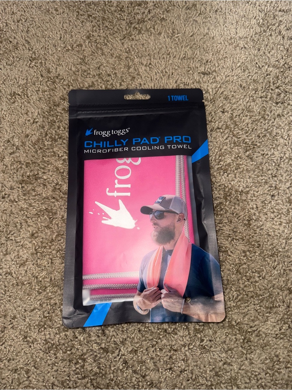 Frogg Toggs Chilly Pad Pro Microfiber Cooling Towel - Pink
